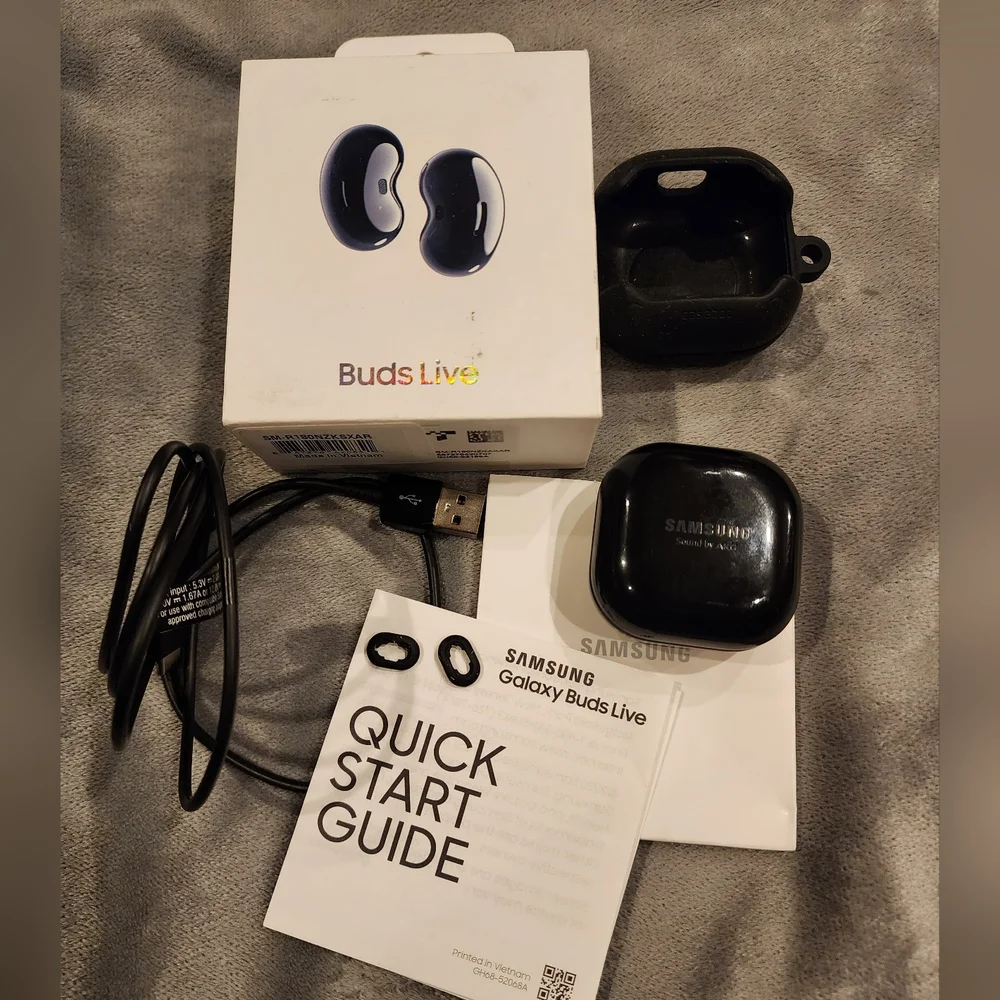 Samsung ear buds - Picture 2 of 3